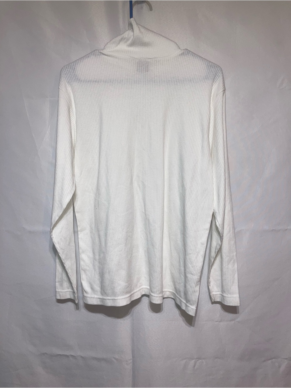 Bobbie Brooks Classic White Ribbed Turtleneck Sweater - Picture 5 of 5